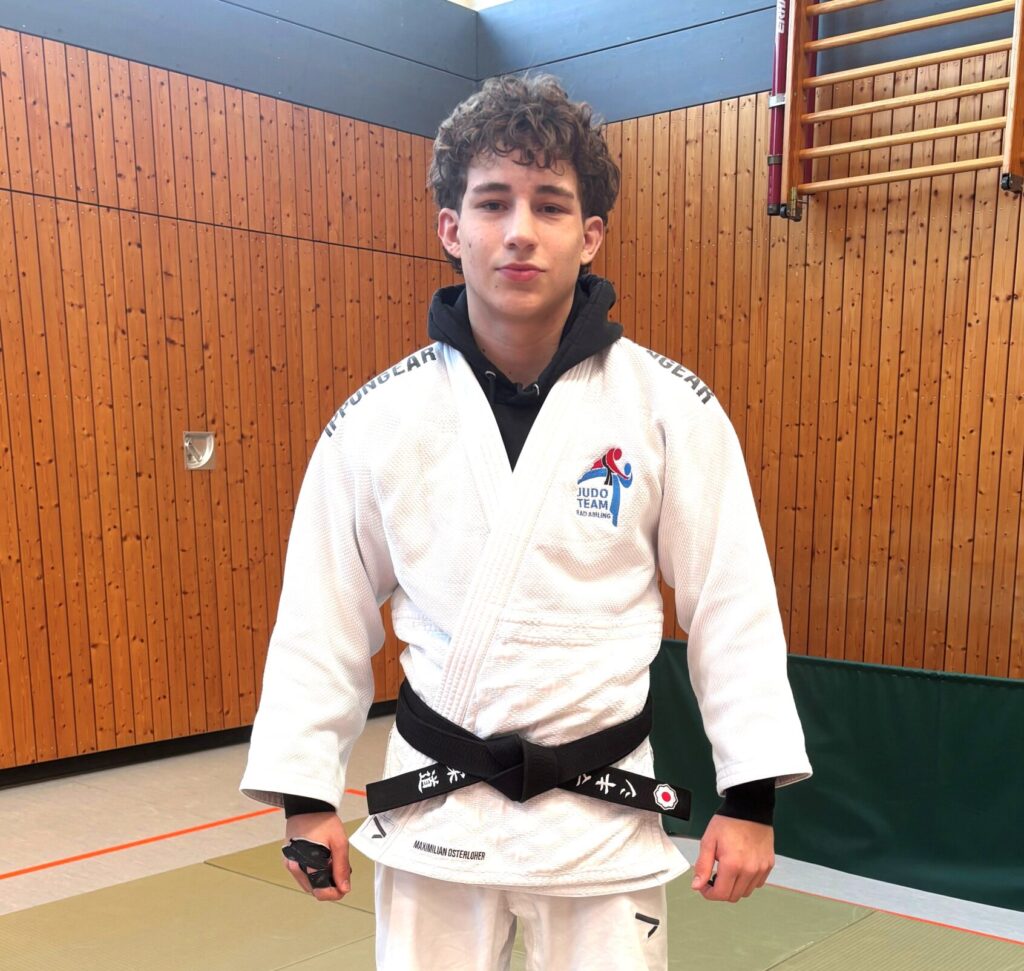 Maximilian Osterloher 1. Dan