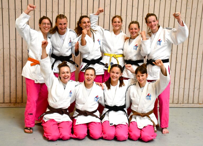 Jubelnde KSV-Judodamen